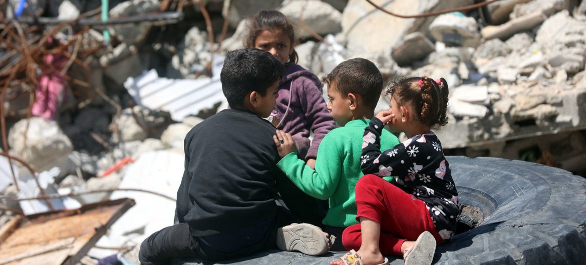 Gaza: Los niños y niñas en Gaza se vuelven violentos tras dos años de guerra