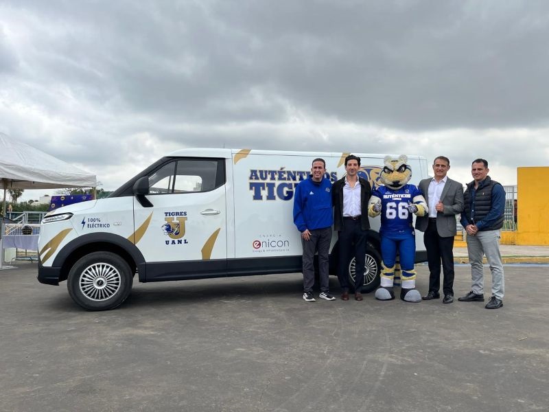 Entrega Enicon Energy camioneta eléctrica a los Auténticos Tigres