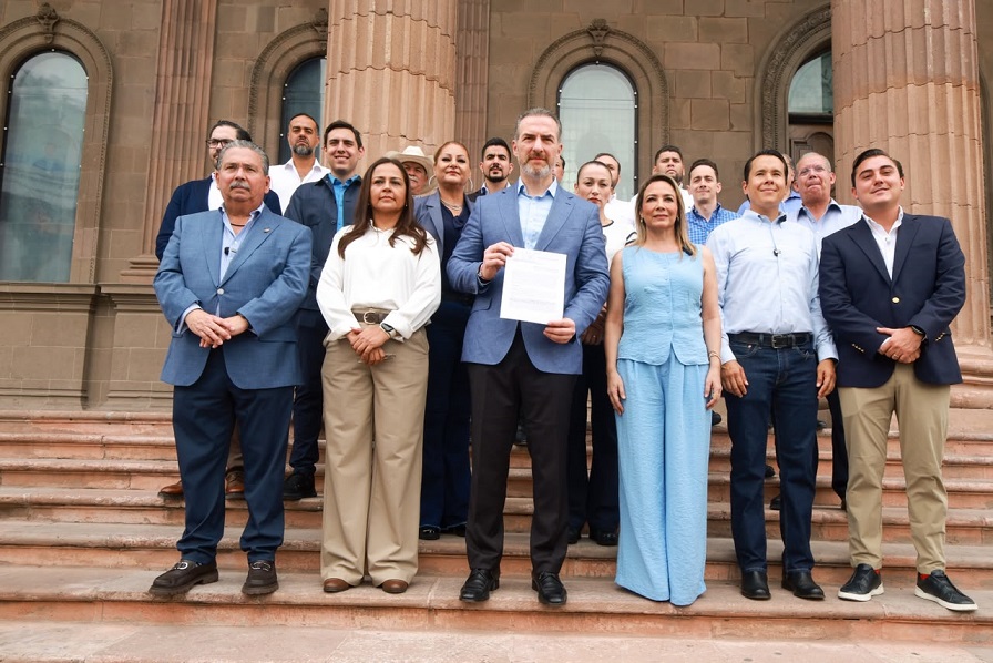 Exigen alcaldes al Estado pago de adeudos a municipios
