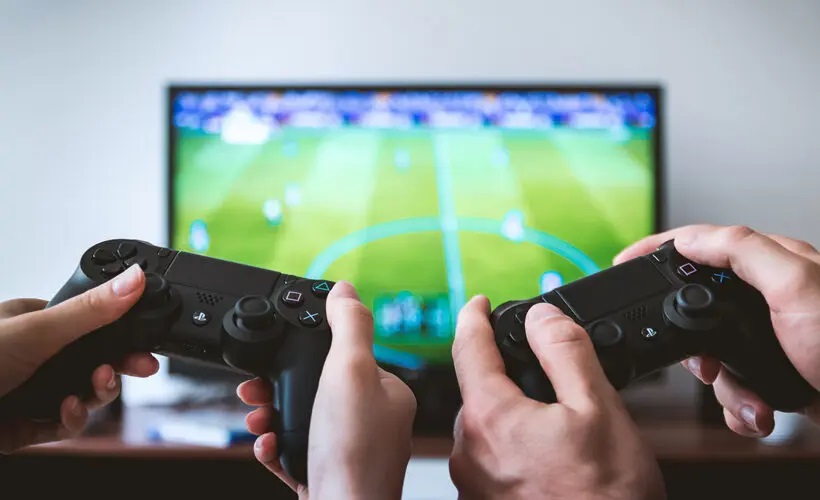 Volumen excesivo de los videojuegos y sus daños auditivos