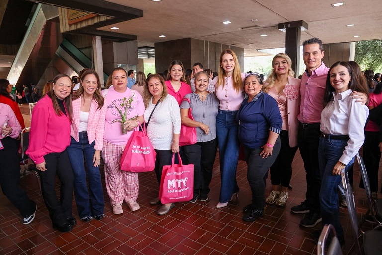 Realiza Monterrey feria de servicios para prevenir cáncer de mama