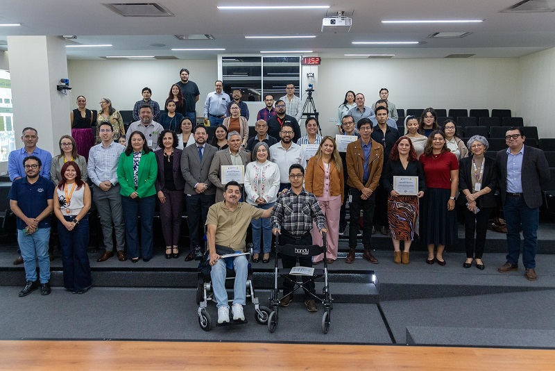Presentan propuestas personas con discapacidad y LGBTTTIQ+ al Instituto Electoral
